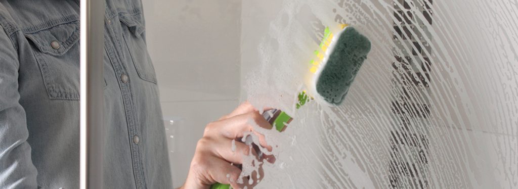 Shower Cleaning With The Save n’ Shine Dish Brush