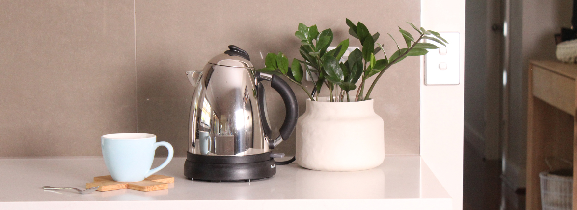 How to Clean an Electric Kettle?- Guide